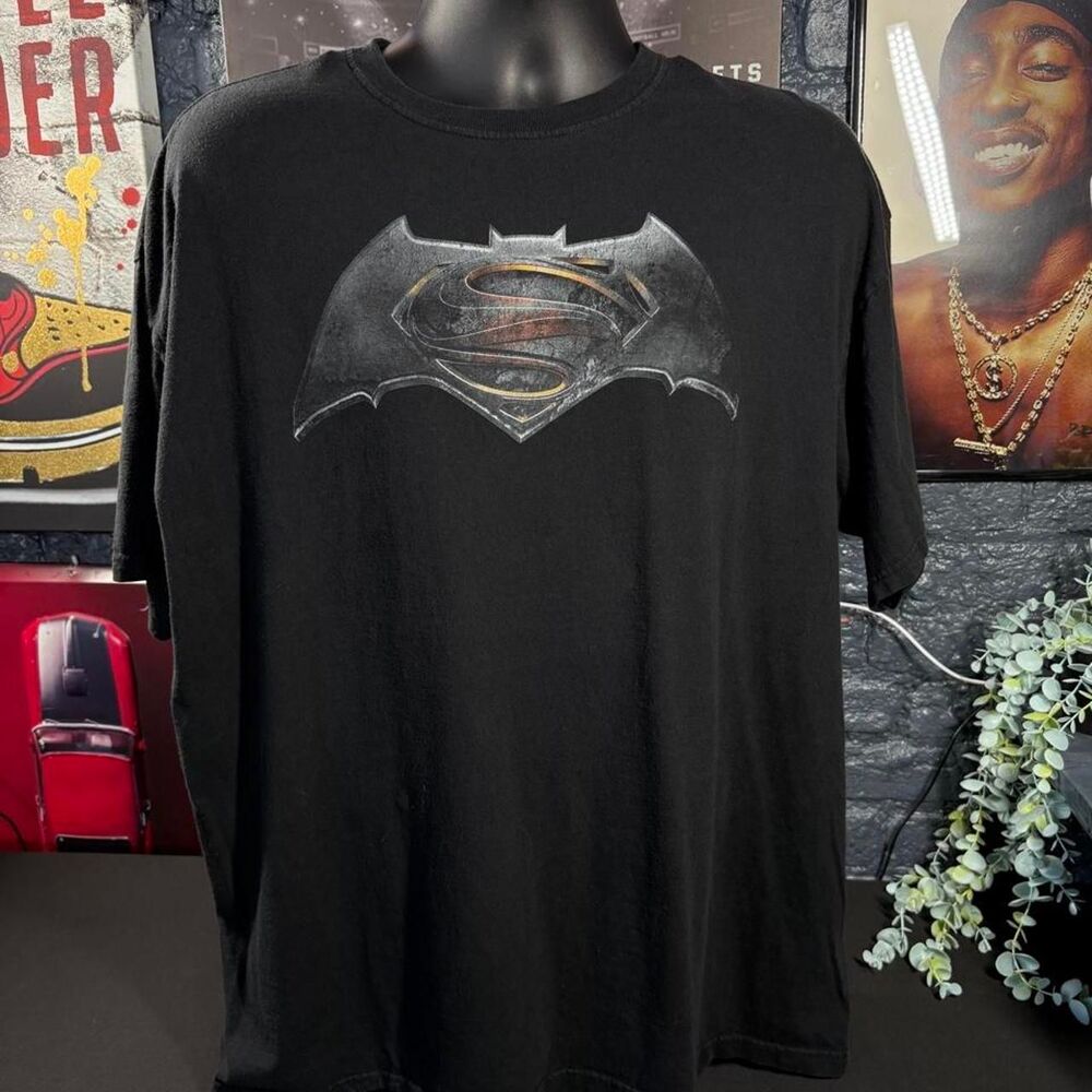 Batman v Superman Dawn of Justice Logo T-Shirt - XXL